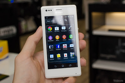 Hand on Sony Xperia M detailed review compact, granular configuration with NFC, price $ 270