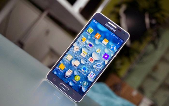 New 5-inch Galaxy Alpha Phones